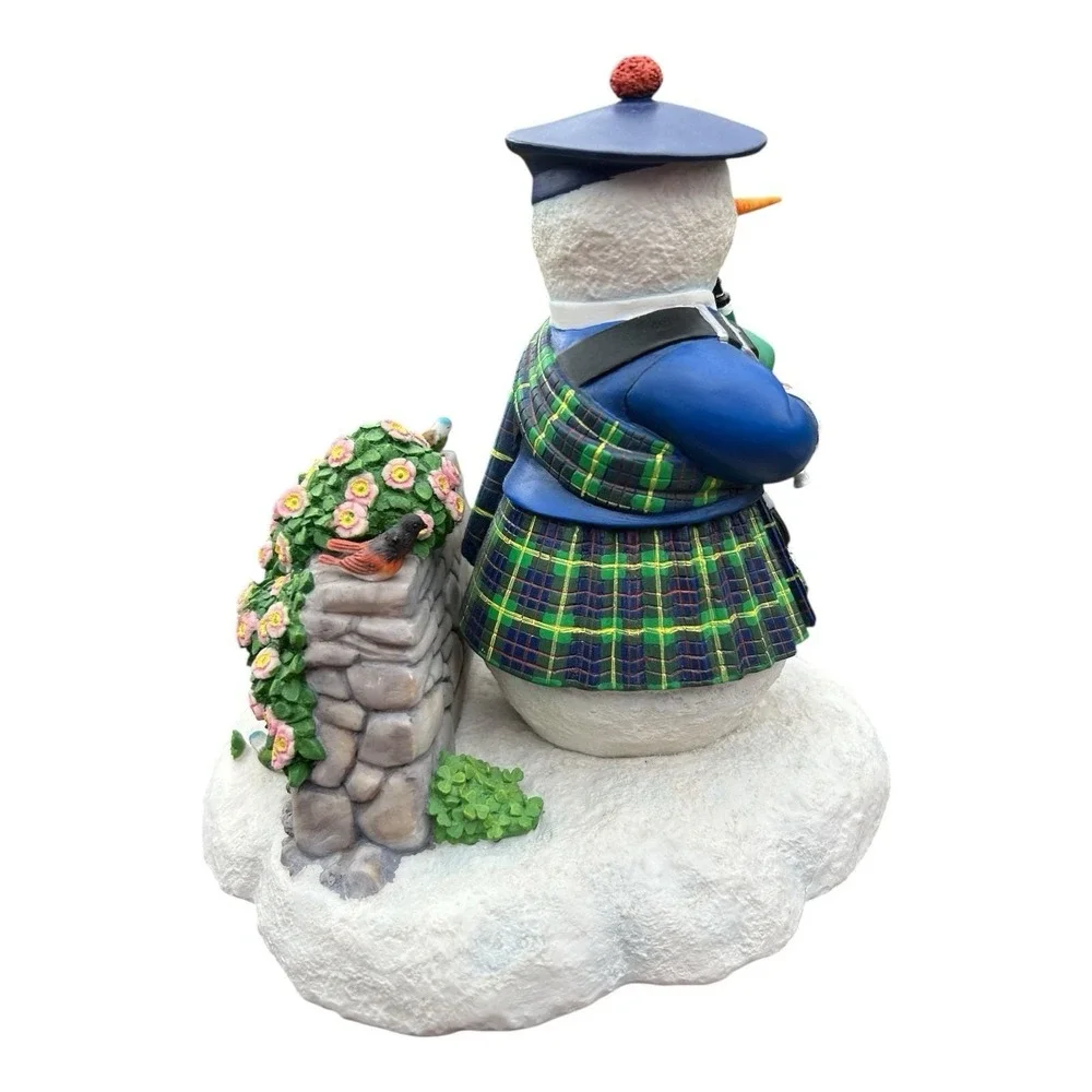 Lenox Piper In the Snow Lynn Bywaters Snowman Playing Bagpipes 774368A‎